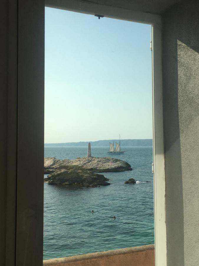 Marseille Malmousque Cabanon 45 M2 Sur L'Eau Apartment Exterior foto
